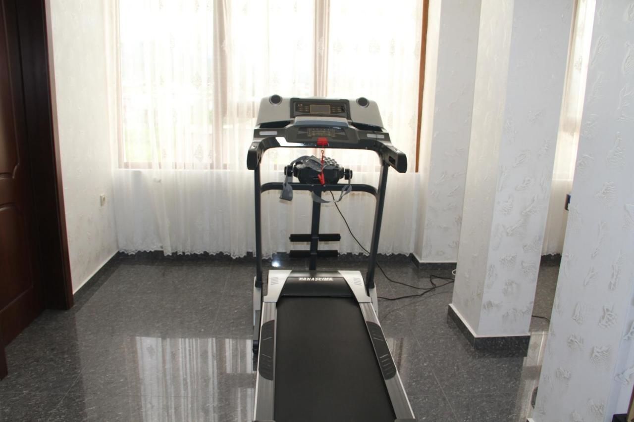 Отель Hotel 725 Батуми-16