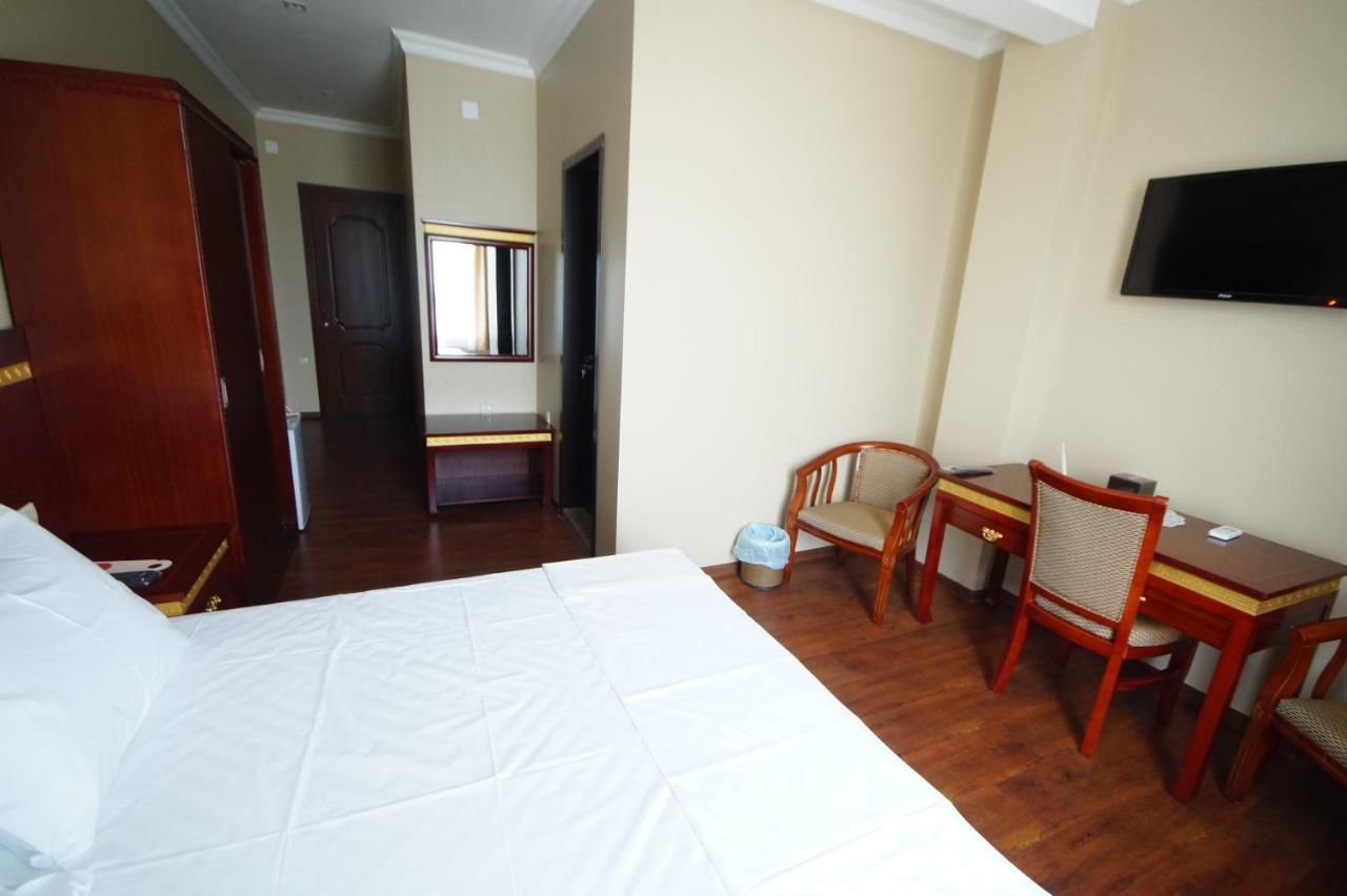 Отель Hotel 725 Батуми-30