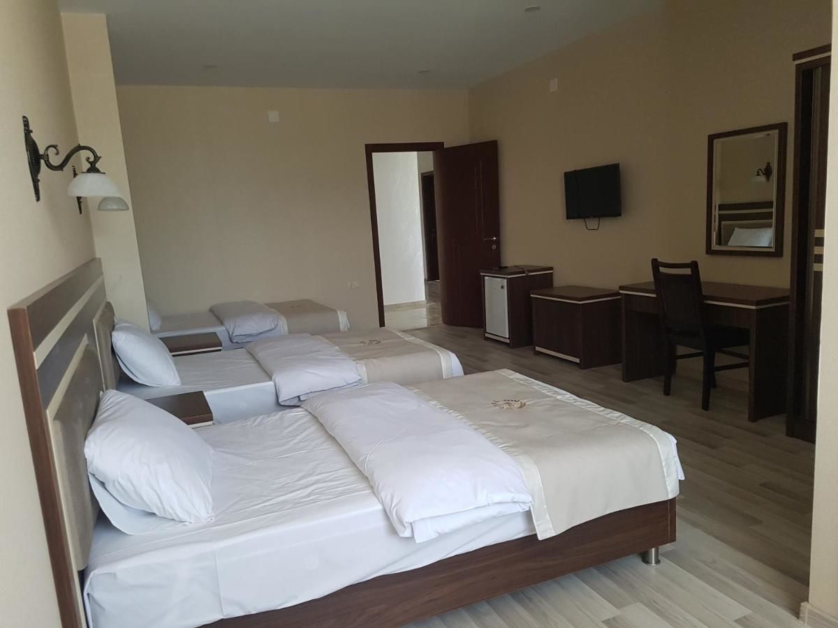 Отель Hotel 725 Батуми-34