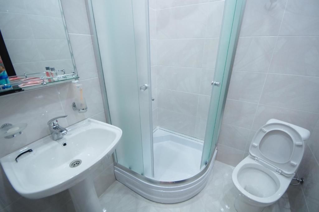 Отель Hotel 725 Батуми-41