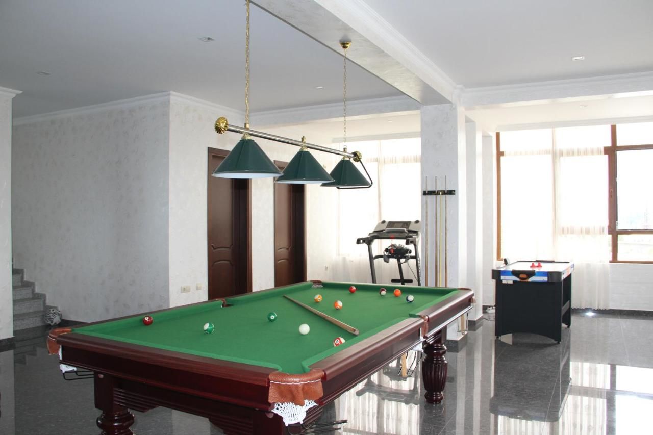 Отель Hotel 725 Батуми-7