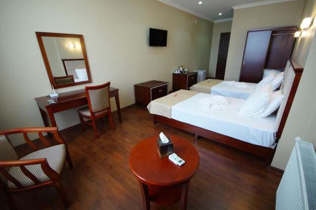 Отель Hotel 725 Батуми-26