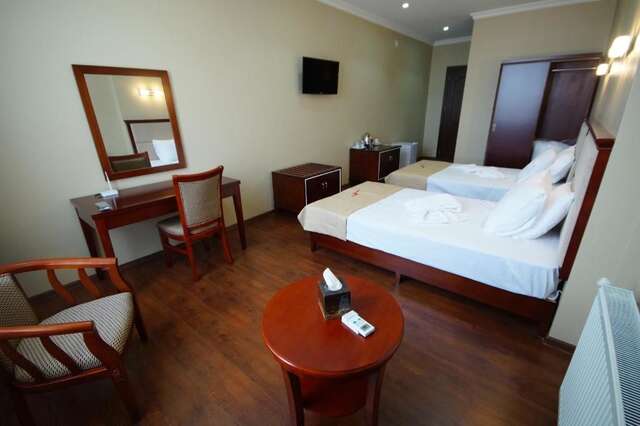 Отель Hotel 725 Батуми-37