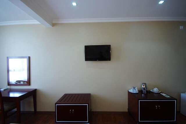 Отель Hotel 725 Батуми-38